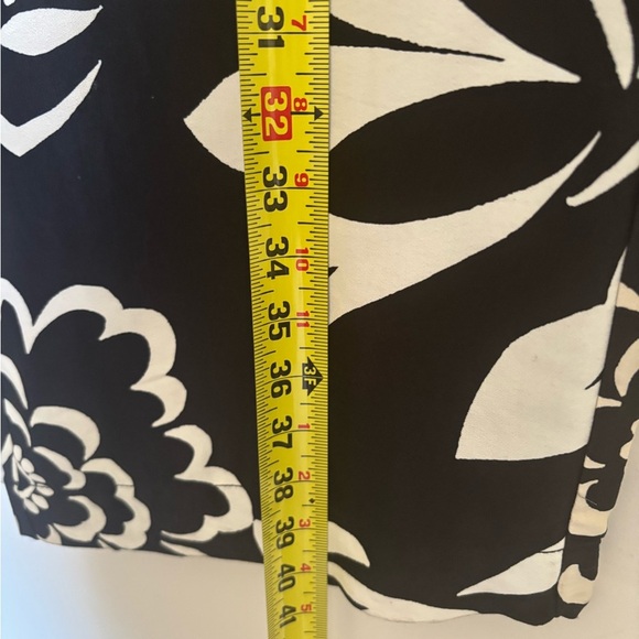 Anthropologie Black and White Patterned Skirt - Picture 5 of 8